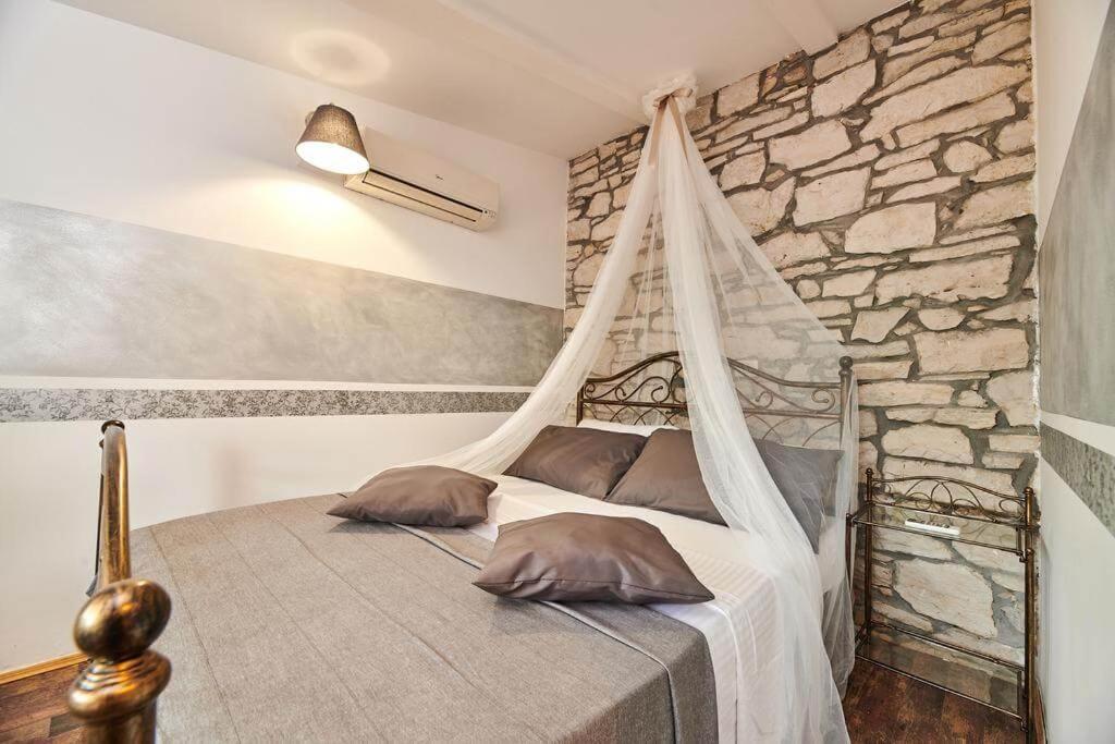 Rooms Konoba Pjero Buje Kültér fotó