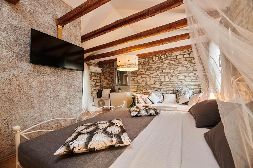 Rooms Konoba Pjero Buje Kültér fotó