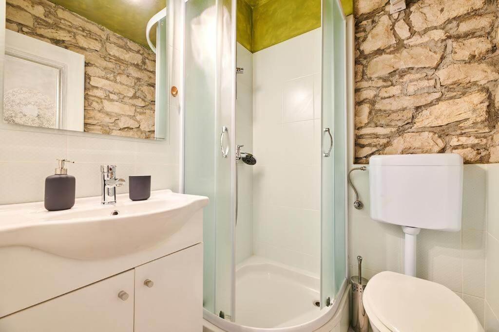 Rooms Konoba Pjero Buje Kültér fotó